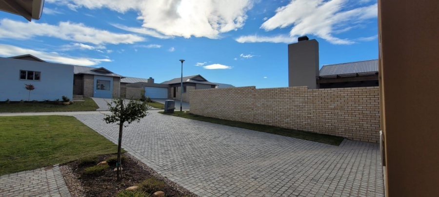 3 Bedroom Property for Sale in Mooikloof Country Estate Western Cape